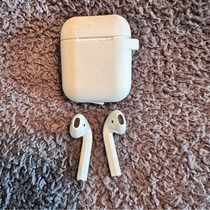 Apple AirPods